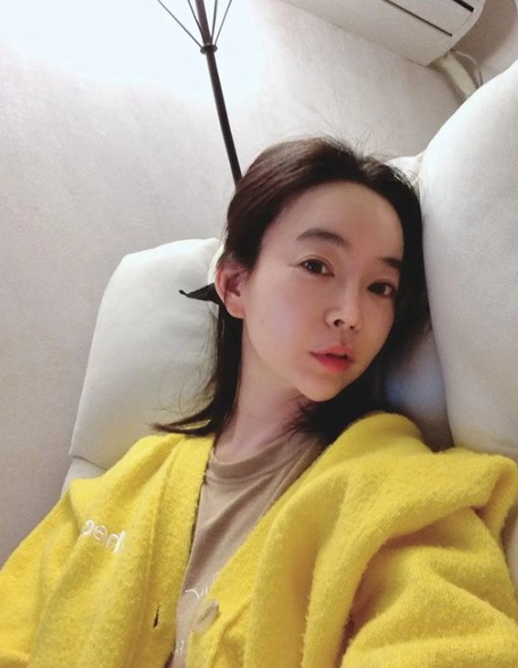 윤희 고소하기 전에 내리셨음 좋겠다... 영탁과 결혼 가짜뉴스에 일침