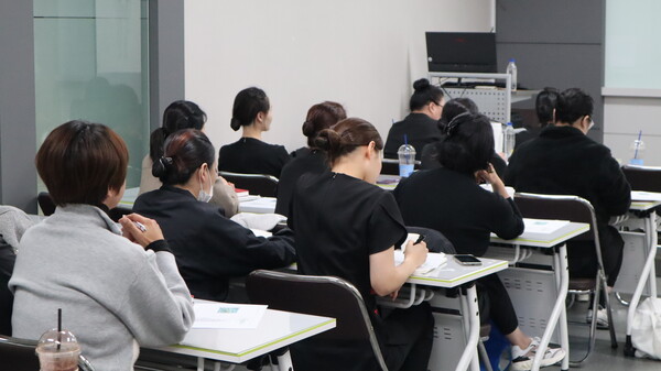 가인미가, 얼굴 작아지는 법 특강 진행