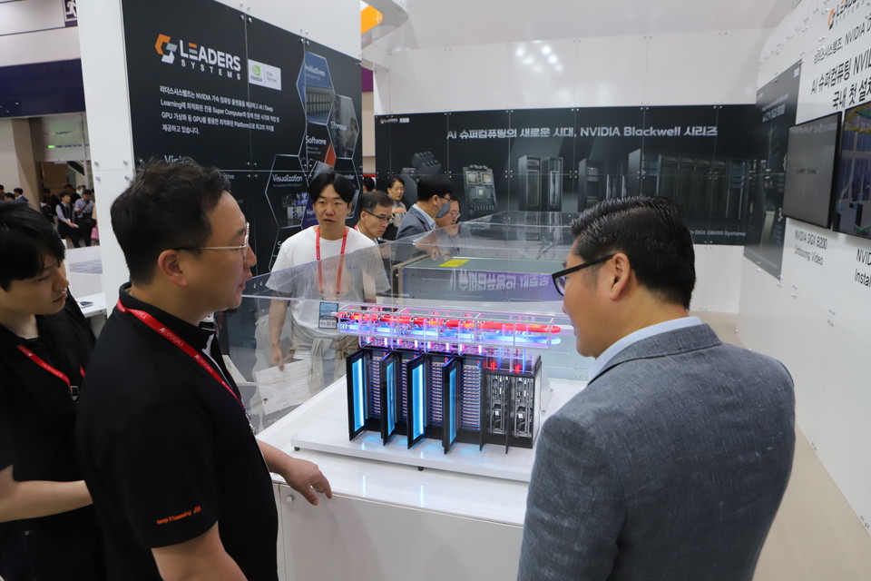 [포토] 2025 AI EXPO KOREA(국제인공지능대전) 현장... 리더스시스템즈
