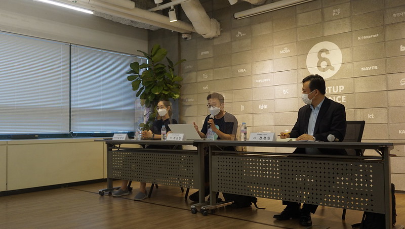 주 52시간제, 스타트업에게는 유연하게 적용해야