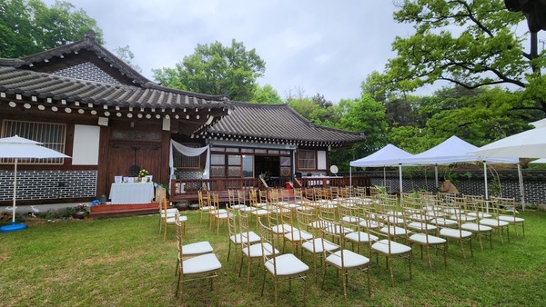 여주 해봄한옥체험관 전통혼례·스몰웨딩 명소로 입소문