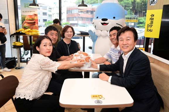 진주 고추 맥도날드 버거 열풍 숨은 주인공 화제