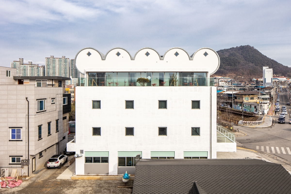 익숙한 것을 낯설게: 문경 복터진집
