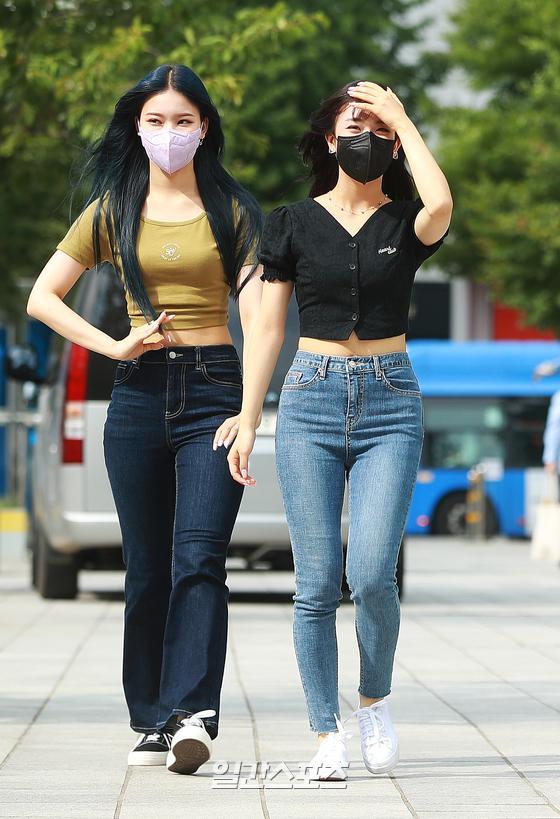 [포토] 스테이씨-아이사,수민 무더위를 식히는 미모