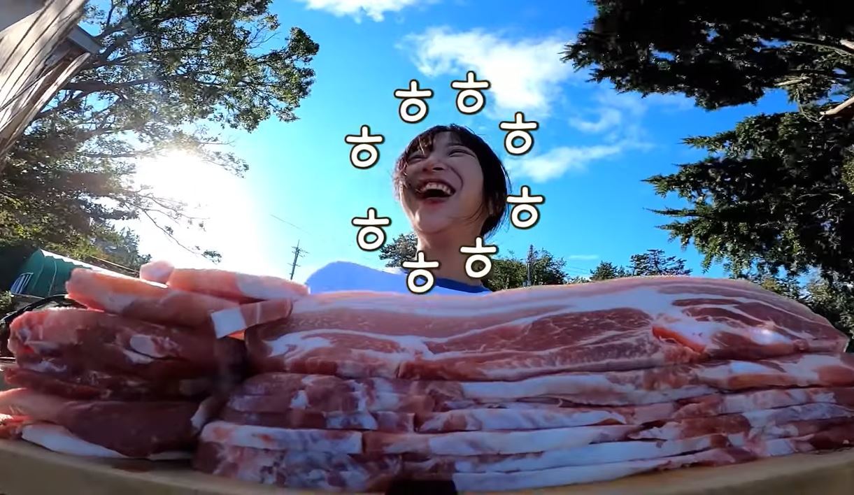 쯔양, 울릉도 칡소 30인분 꿀꺽...소는 키워도 쯔양은 못키우겠다