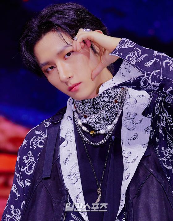 [포토]아이엠, 귀여움 벗어 던진 얼굴 하트