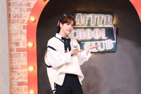 크래비티 앨런, 아리랑TV 애프터 스쿨 클럽 MC 발탁