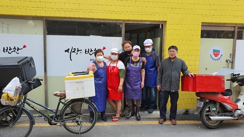 시장이반찬 협동조합 홈페이지 오픈...고분다리 전통시장 상인 모여 만들어