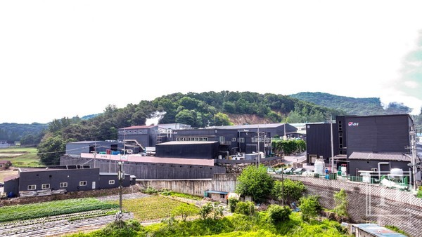 육가공 식품으로 소비자의 입맛을 사로잡다 - 동해식품 최영택 대표