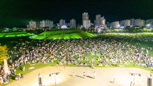 순천만 푸른광장서 열린 여름밤 축제 성황리에 마쳐