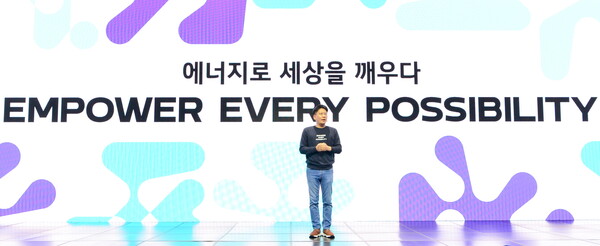 에너지로 세상을 깨우다...LG엔솔, 비전 선포 및 중장기 전략 발표
