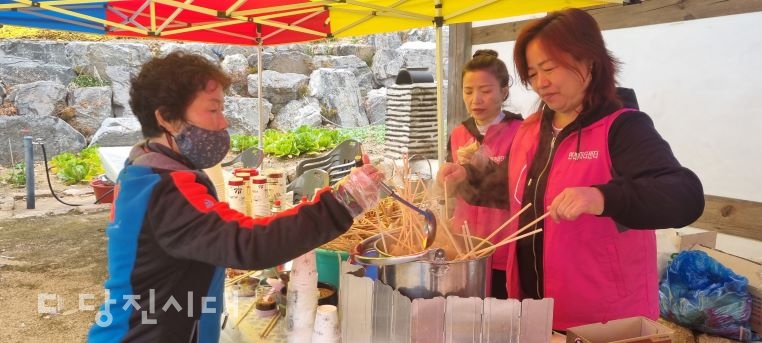 면천마더센터, 로컬푸드 프리마켓으로 면천읍성 홍보