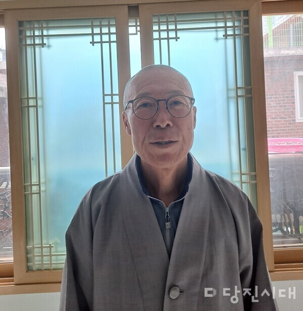 [종교칼럼] 도문스님  성당사 주지스님  상호의존