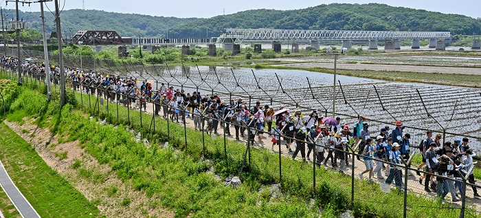 반나절에 둘러보는 생태·평화의 공간…DMZ OPEN 투어 내달 출시