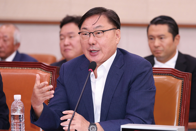 꺼지지 않은 이재명 사법 리스크 불씨…'대북 송금' 이화영, 항소심도 유죄