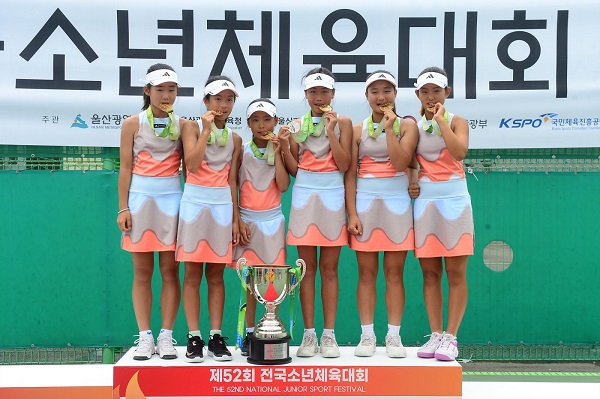 [소년체전테니스] 13세 단체전 남자 충북선발, 여자 경기선발 정상 올라
