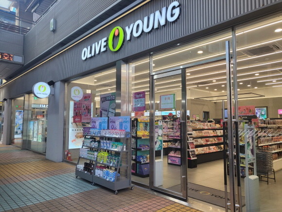 CJ올리브영, 21일부터 전국 매장에 애플페이 도입