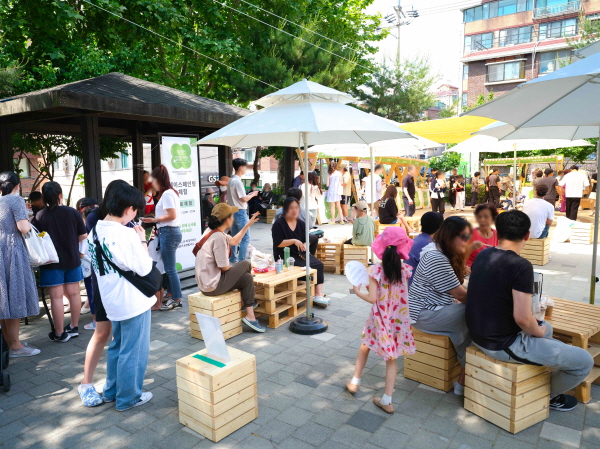 16일, 로컬마켓 행사로 자리잡은 가을의 행운이 담길 마켓 개최