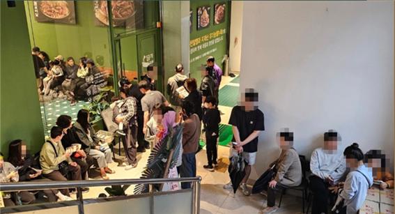 추가주문 무조건 반값 7일 숙성 프리미엄 소고기집 담가화로구이, 조영구의 트렌드 핫이슈 방송