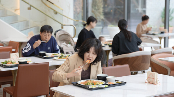 풀무원푸드앤컬처, 위탁급식 매출 3개년 연속↑…건강한 식생활 경험 확대