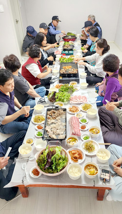 텃밭 채소･삼겹살 파티로 직원 사기 증진