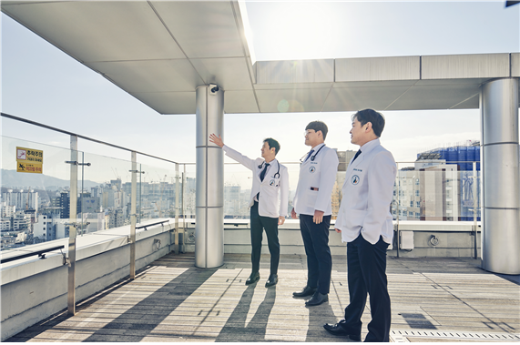 서울 위드힘병원 암과 관련한 모든 것, 암 케어 병원의 중심으로 특화해나갈 것