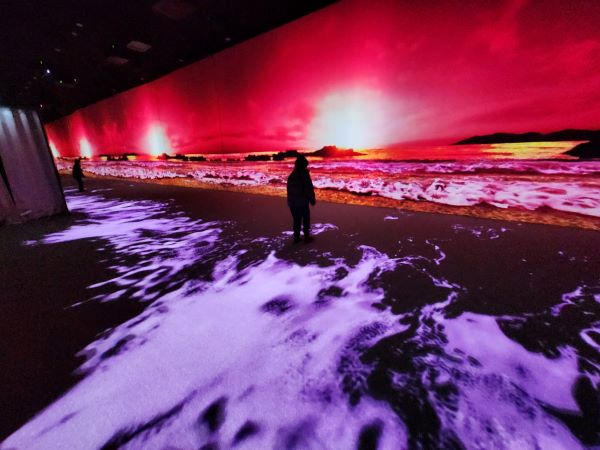 인천공항 ‘비비드 스페이스’, 실감나네~