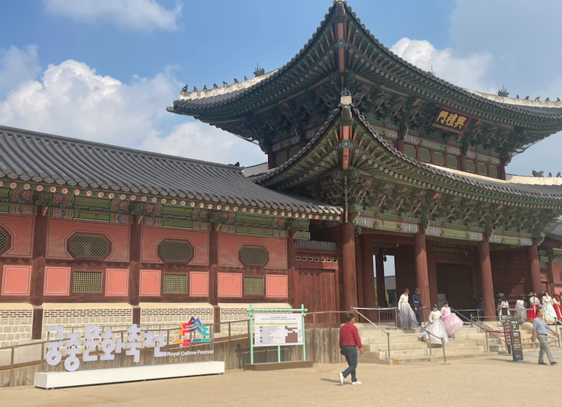 궁중문화축전에서 고즈넉한 궁궐의 정취를 느끼고 왔어요!