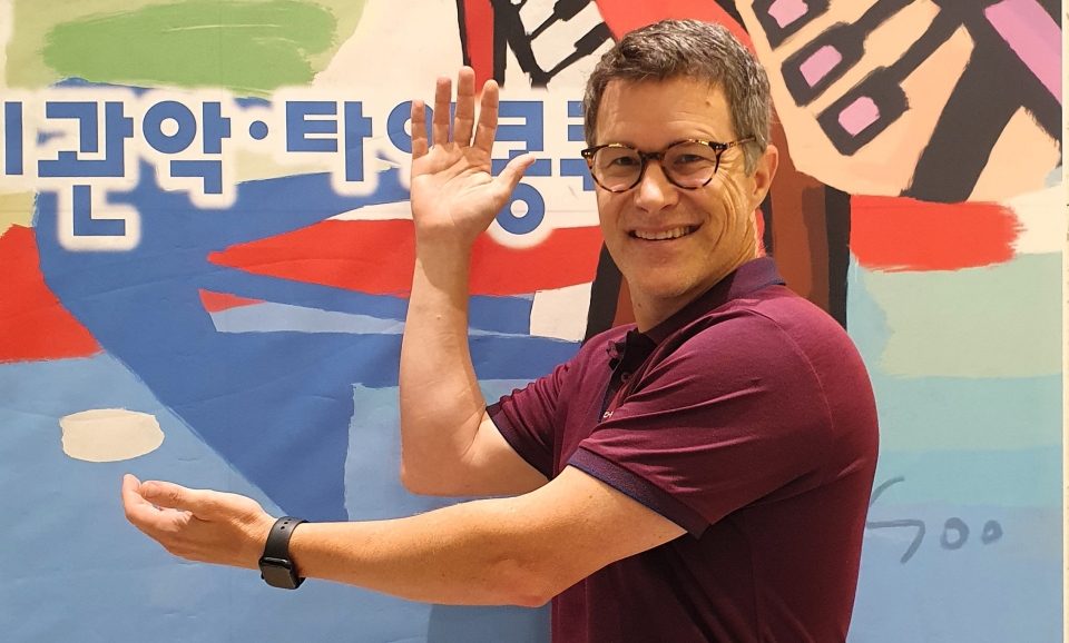 제주국제관악 콩쿠르 1위 입상자, 24년 만에 심사위원장으로...