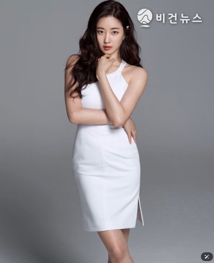 김사랑, 쿠팡플레이 코미디 쇼 SNL 코리아 시즌 7 출격! 생애 첫 리얼 코미디 도전... 과감하게 망가진다