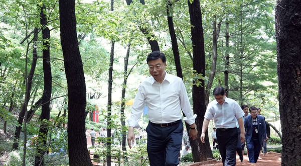 신상진 성남시장, 정부 비판... 복지부는 의사를 민주노총 대하 듯 하는 태도 바꿔야