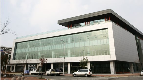 에이스테크, 해외 수출 잰걸음 ... 기지국 시스템과 안테나 공급 본격화