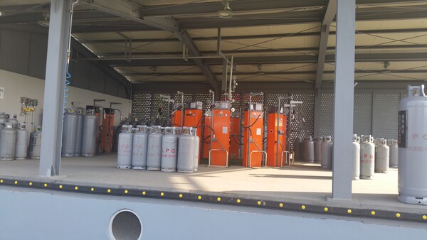 LPG벌크 충전소 뜨고 용기 충전소 지고 