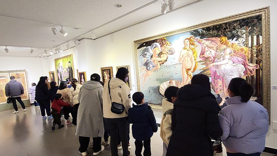 울주문화예술회관 혼자수展 누적관객 1,000명 돌파 인기
