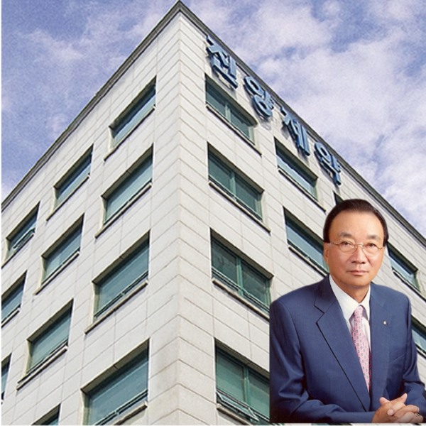 최윤환 진양제약 회장, 경영복귀 하더니 셀프 임금 인상…소액주주 부글