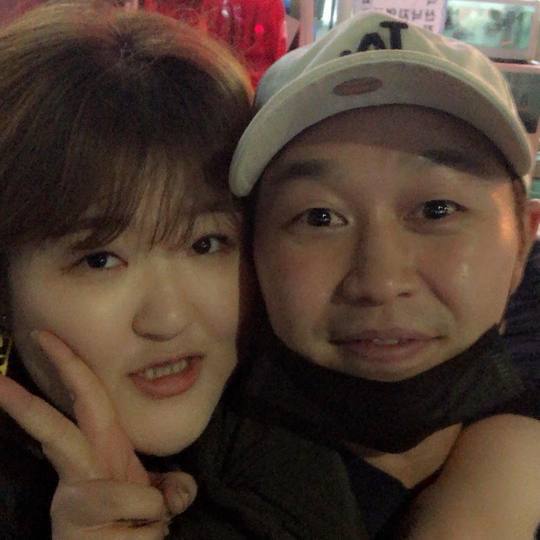 이국주, 연예계 대표 마당발 인증 “뭘 해도 재밌을 듯”[SNS★컷]