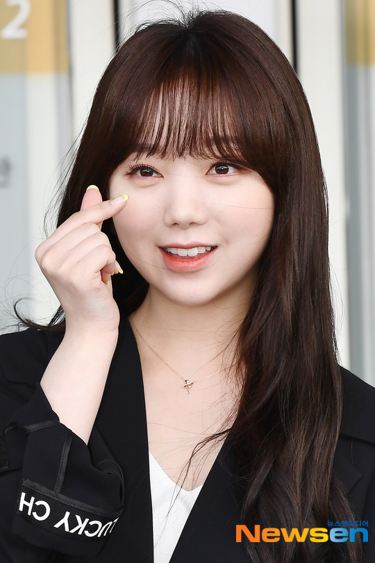러블리즈 케이 ‘하트가 뿅뿅’[포토엔HD]
