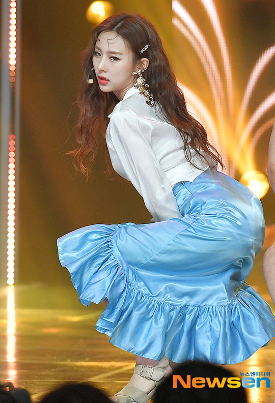카밀라 한초임, 섹시한 눈빛 [포토엔HD]