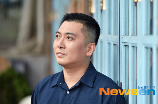 “봉준호 리스펙” 박명훈이 송강호보다 ‘기생충’ 먼저 본 사연[EN:인터뷰②]