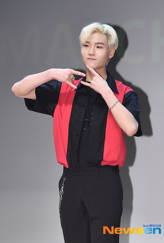 엔쿠스 현민, 막내의 포즈[포토엔HD]