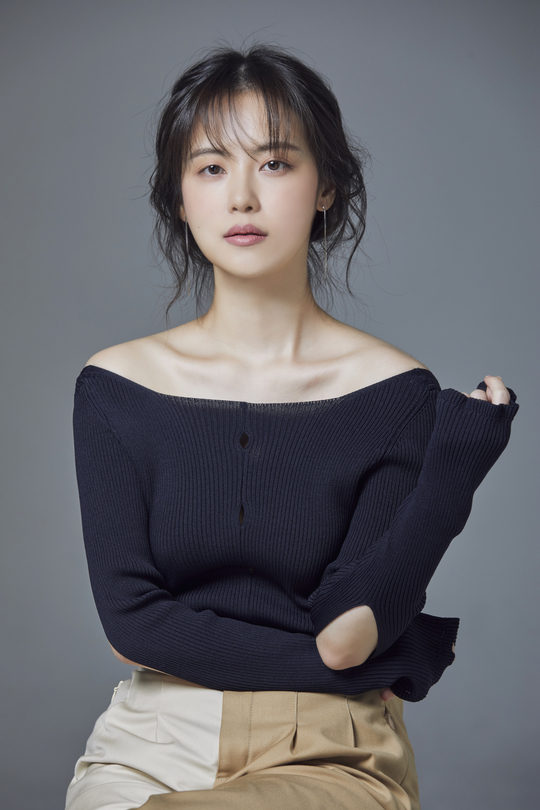 서윤아, 와이피플이엔티와 전속계약 “새 소속사 감회 새롭다”