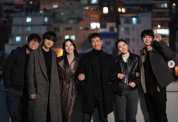 ‘낮과 밤’ 이청아 “서로 응원하고 아끼며 마무리, 복 많았다” 종영소감