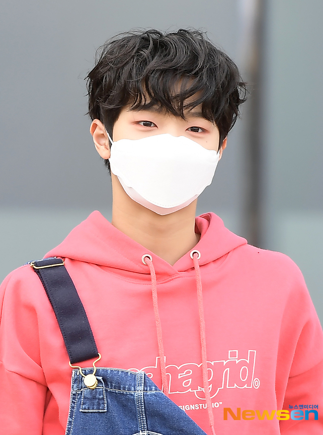 미래소년 손동표, 헤어스타일리스트 칭찬해~[포토엔HD]