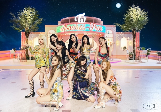 트와이스, 美 ‘엘렌쇼’서 ‘알콜-프리’ 퍼포먼스 최초 공개