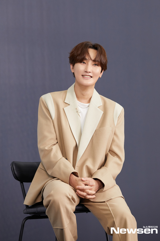 강타 “생활고 없지만 SM 이사 월급 많지 않아→주식은 짭짤”(라디오쇼)