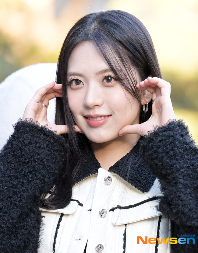 아이리스 아이엘, 러블리 볼하트[포토엔HD]