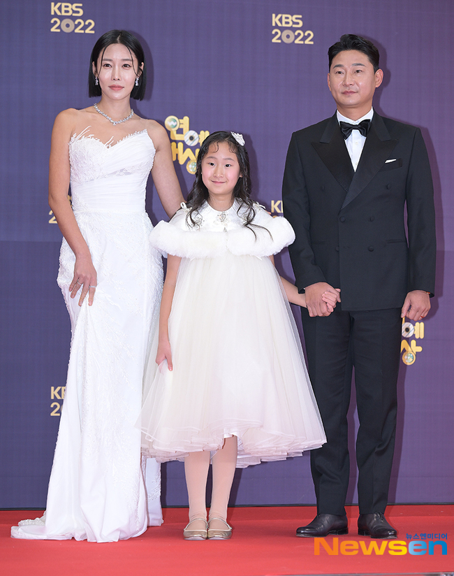 이천수&심하은&딸 이주은, 붕어빵 가족~[포토엔HD]