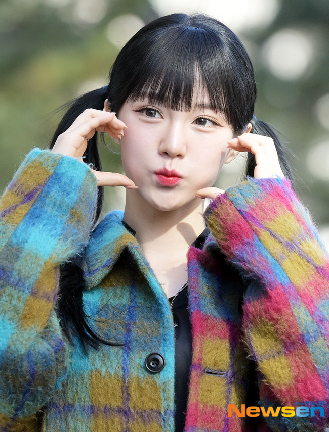 우아! 나나, 앵두입술 쭉~[포토엔HD]