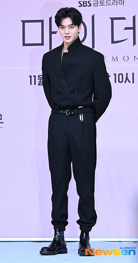송강, 자체발광 아우라 [포토엔HD]