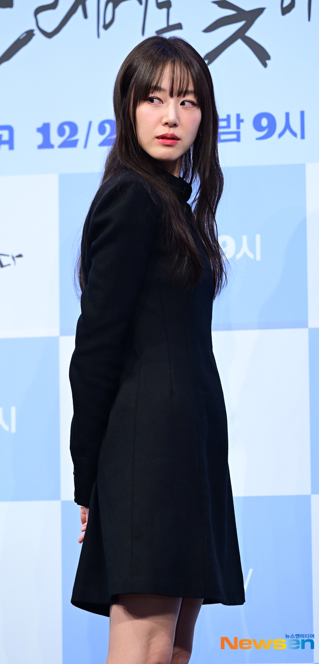 이주명 “배우들 노출에 부끄러웠지만 갈수록 무뎌져, 털털하게 촬영”(모래꽃)